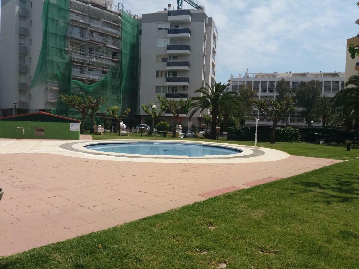 Bonito Apartamento Con Varias Piscinas Salou Exterior photo